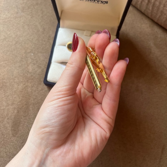 Vintage Burberry Plaid Tie Clip and Cufflinks - Picture 3 of 8